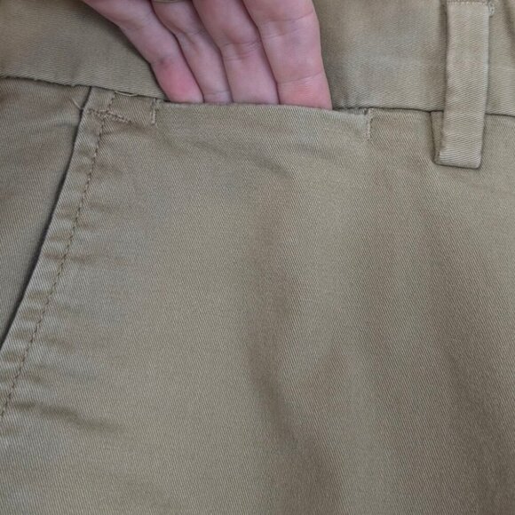 GAP Slim Fit Khaki Pants - Picture 4 of 8